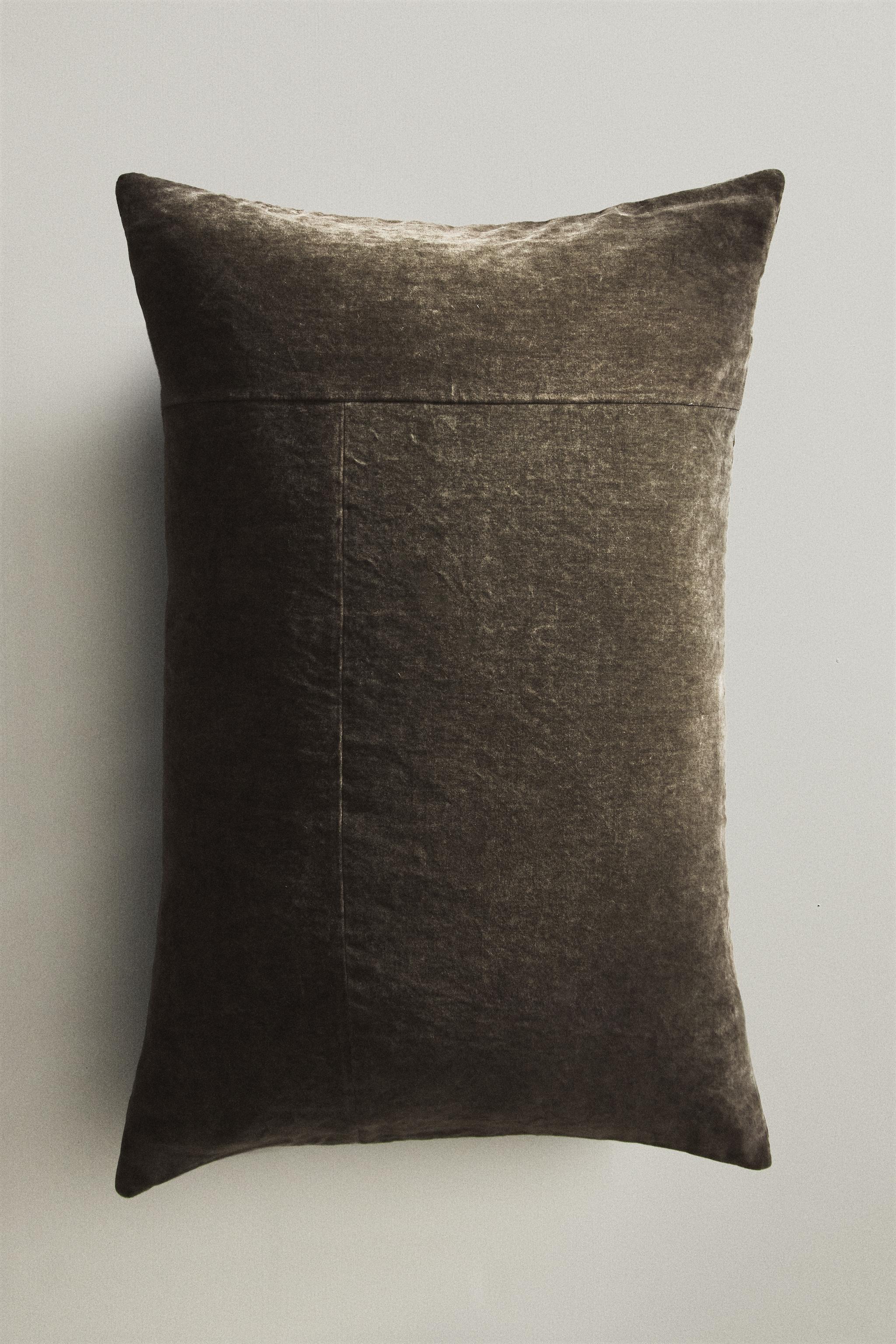 FADED VELVET CUSHION COVER